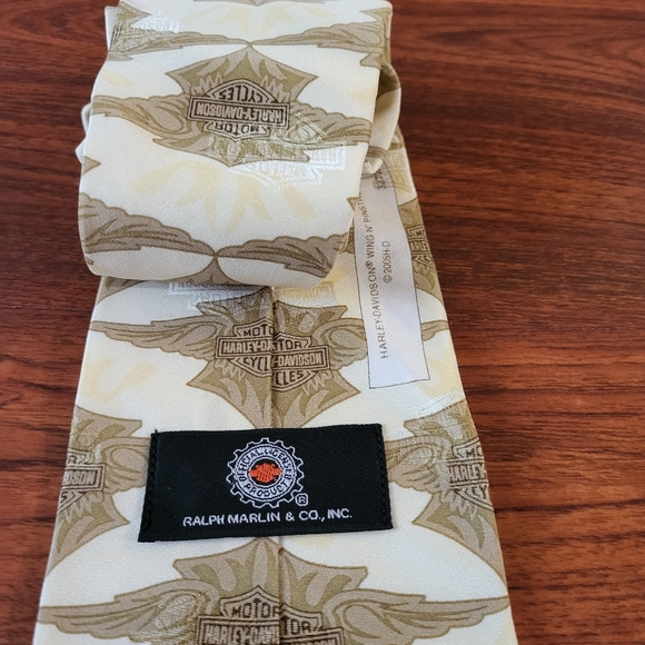 Harley Davidson Silk Tie Cream and nude Ralph Marlin & Co - Picture 3 of 12